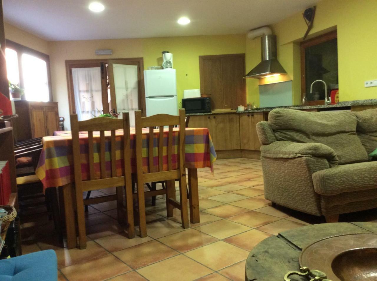 אריל לה ואל Casa Rural Era De Ferro מראה חיצוני תמונה